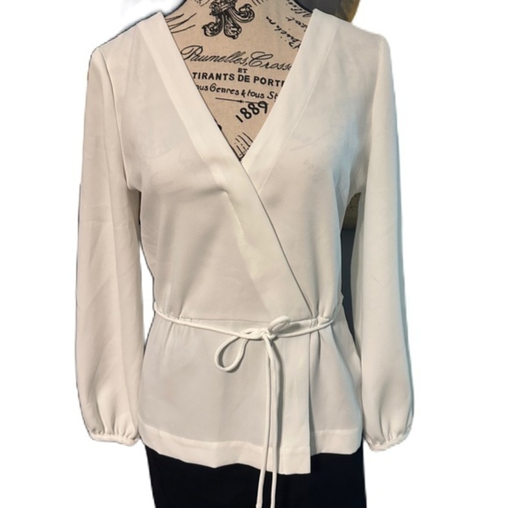 J crew blouse. Side zip. Off white.